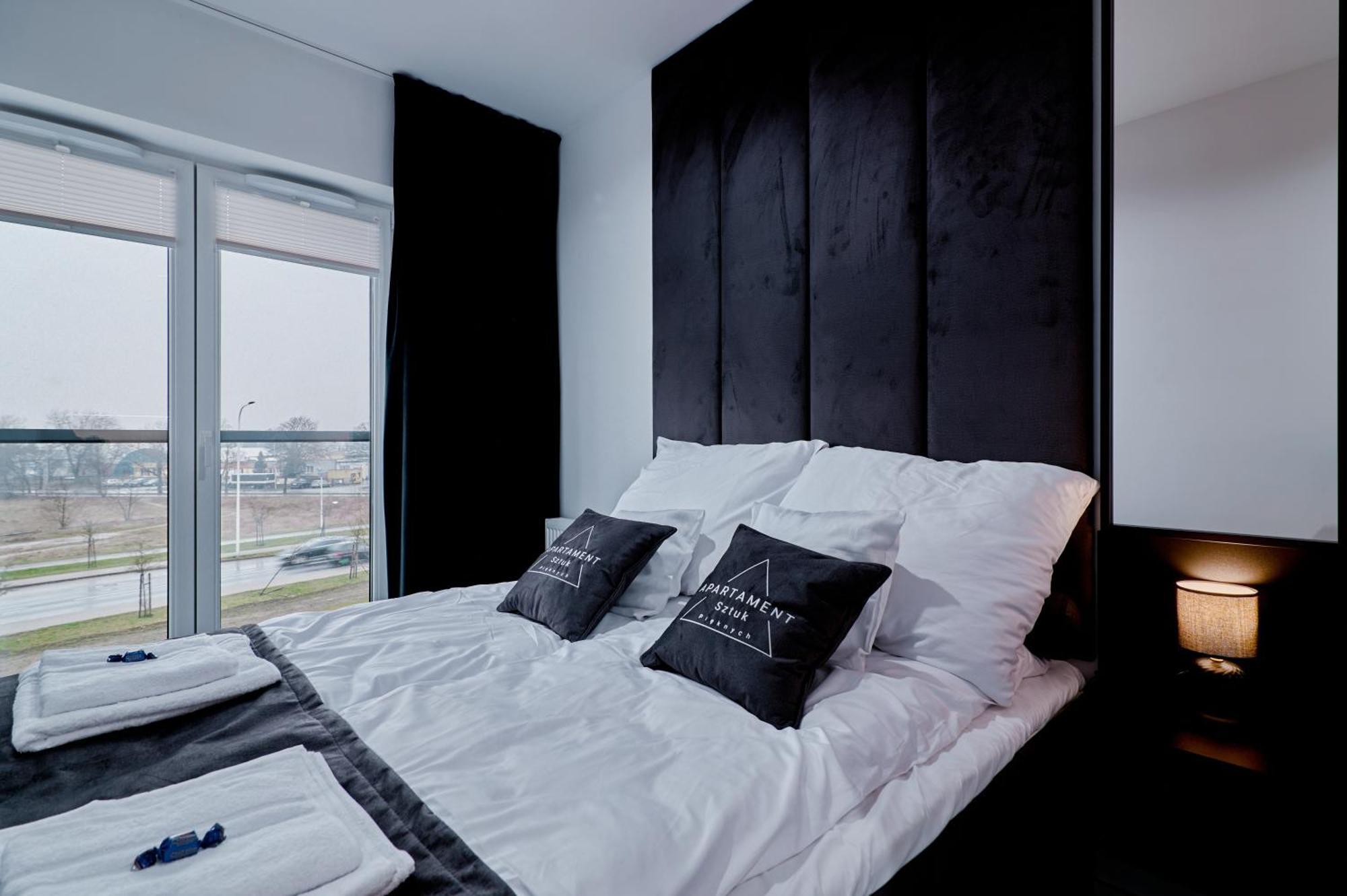 Apartament Sztuk Pieknych 10 Piła Dış mekan fotoğraf